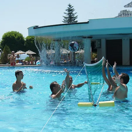 Emerald Alexor Apartman Ravda